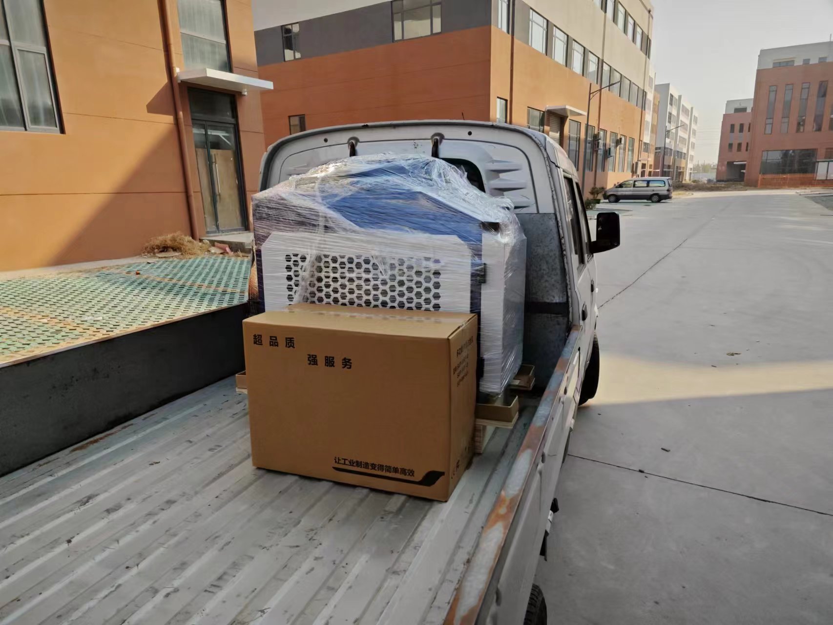 Industrial Fiber Laser Welder, - Heavy Equipment Welder 评论和价格